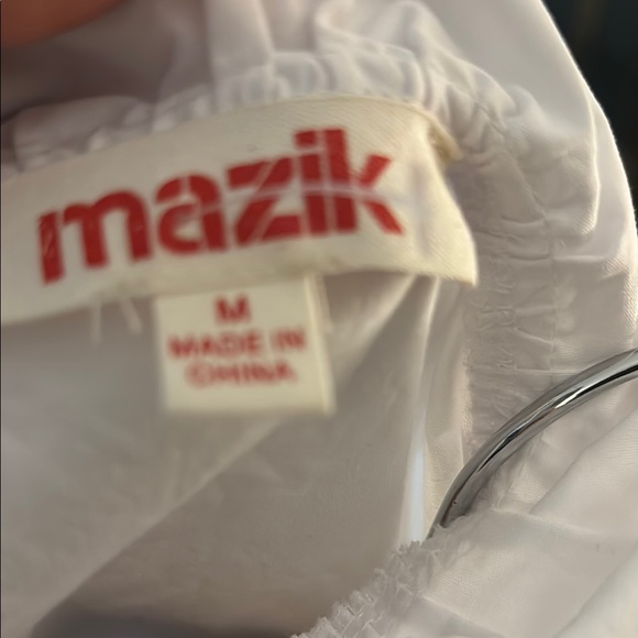 White Ruffled Blouse - Picture 5 of 6